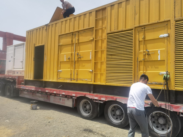 炎陵发电机出租100KW发电机需要什么规格的电缆线？