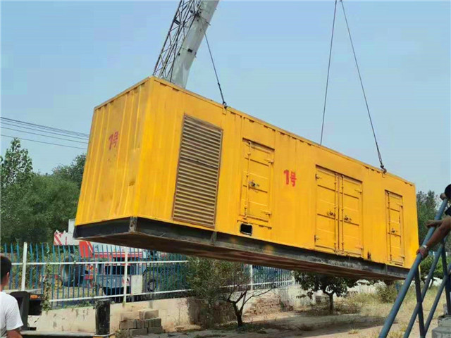 炎陵300KW柴油发电机组油耗是多少?